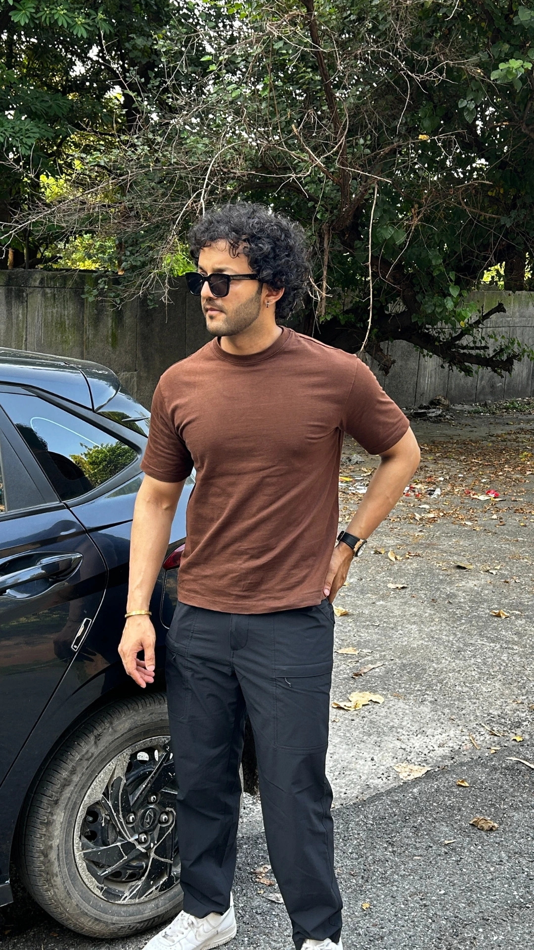 Man wearing oversized brown t shirt by TheCottonStrand