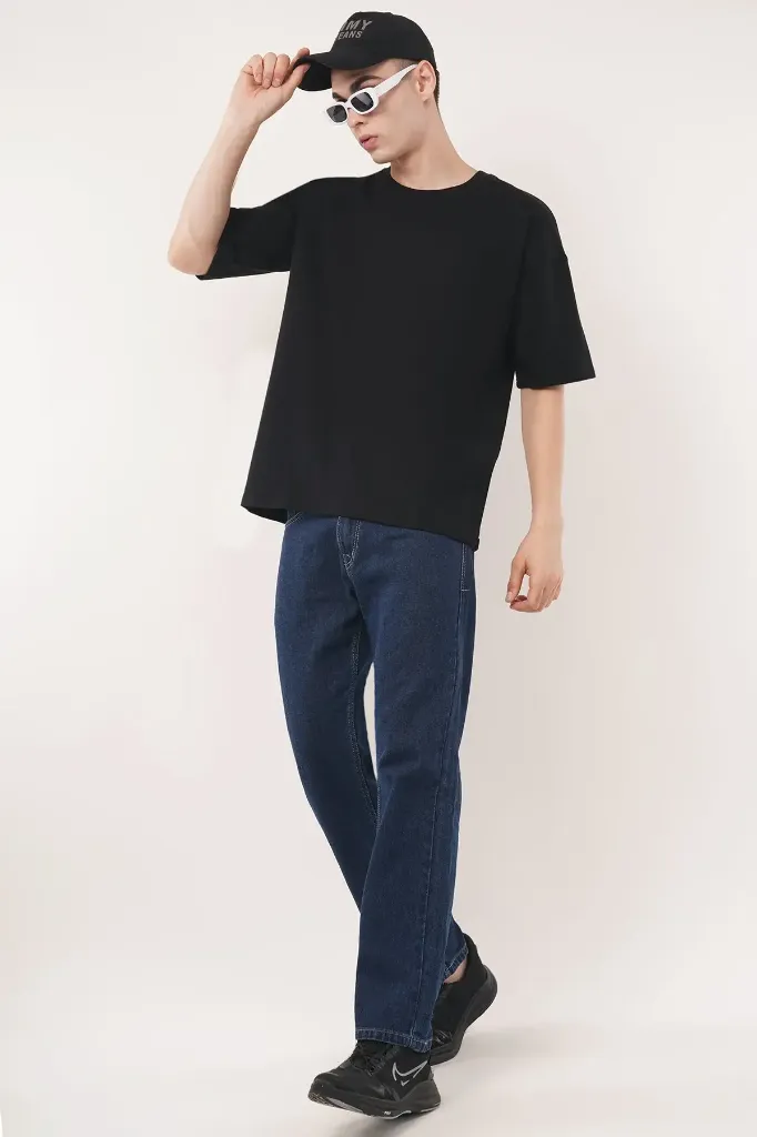 Slide_3_Black.webp